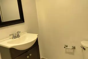 600 S Luna Ct, Hollywood, FL 33021 - Photo 5