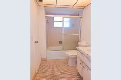 2900 NW 47th Terrace #303B, Lauderdale Lakes, FL 33313 - Photo 5