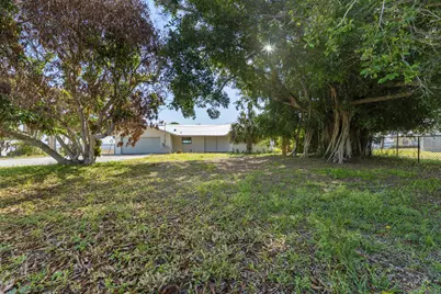 4003 S Indian River Drive, Fort Pierce, FL 34982 - Photo 23