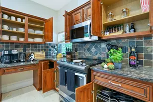 1311 NW 2nd Cir, Boca Raton, FL 33432 - Photo 7
