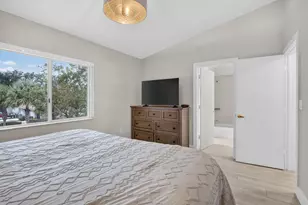 4950 Palm Garden Ln, Davie, FL 33314 - Photo 29