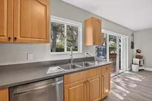 4950 Palm Garden Ln, Davie, FL 33314 - Photo 11