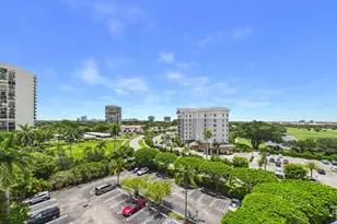 2400 Presidential Way, West Palm Beach, FL 33401 - Photo 33