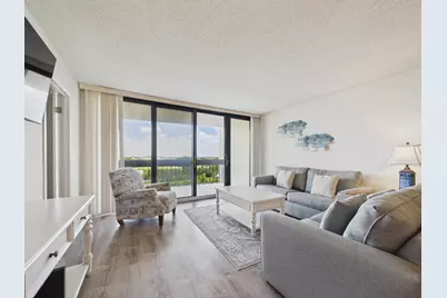 2400 Presidential Way #704, West Palm Beach, FL 33401 - Photo 5