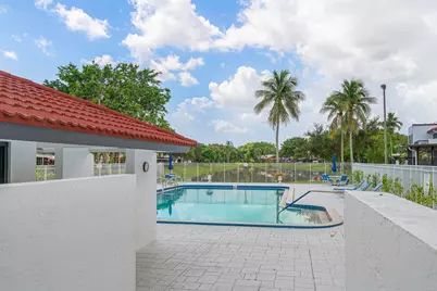 439 NW 36th Avenue, Deerfield Beach, FL 33442 - Photo 37