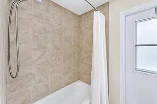 4270 NW 9th St, Delray Beach, FL 33445 - Photo 17