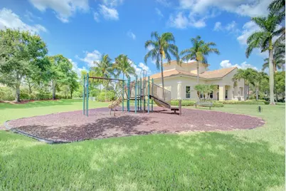 9113 Tremezzo Lane, Boynton Beach, FL 33472 - Photo 41