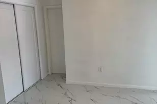 2285 NE 172nd St, North Miami Beach, FL 33160 - Photo 7