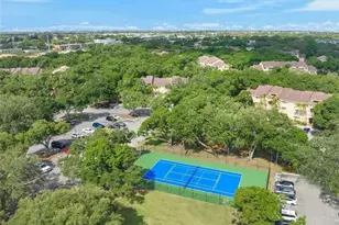 2300 NW 33rd St, Oakland Park, FL 33309 - Photo 23
