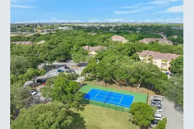 2300 NW 33rd Street #904, Oakland Park, FL 33309 - Photo 25