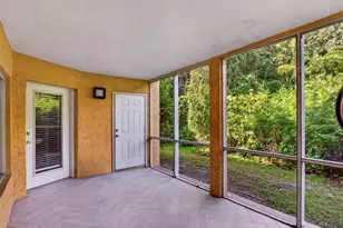 2300 NW 33rd St, Oakland Park, FL 33309 - Photo 17