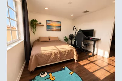111 NW 2nd Avenue #10, Hallandale Beach, FL 33009 - Photo 9