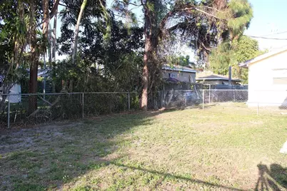 47 SE 12th Street, Dania Beach, FL 33004 - Photo 9