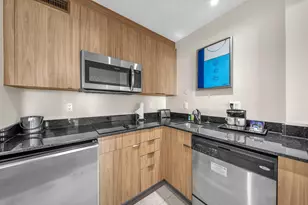 2670 E Sunrise Blvd, Fort Lauderdale, FL 33304 - Photo 3