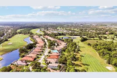 8605 Tompson Point Road, Port Saint Lucie, FL 34986 - Photo 7