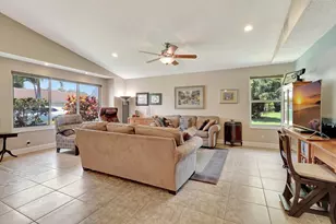 8630 Bridle Path Ct, Davie, FL 33328 - Photo 11