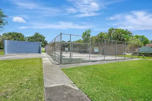 8630 Bridle Path Ct, Davie, FL 33328 - Photo 57