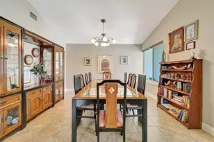 8630 Bridle Path Ct, Davie, FL 33328 - Photo 13