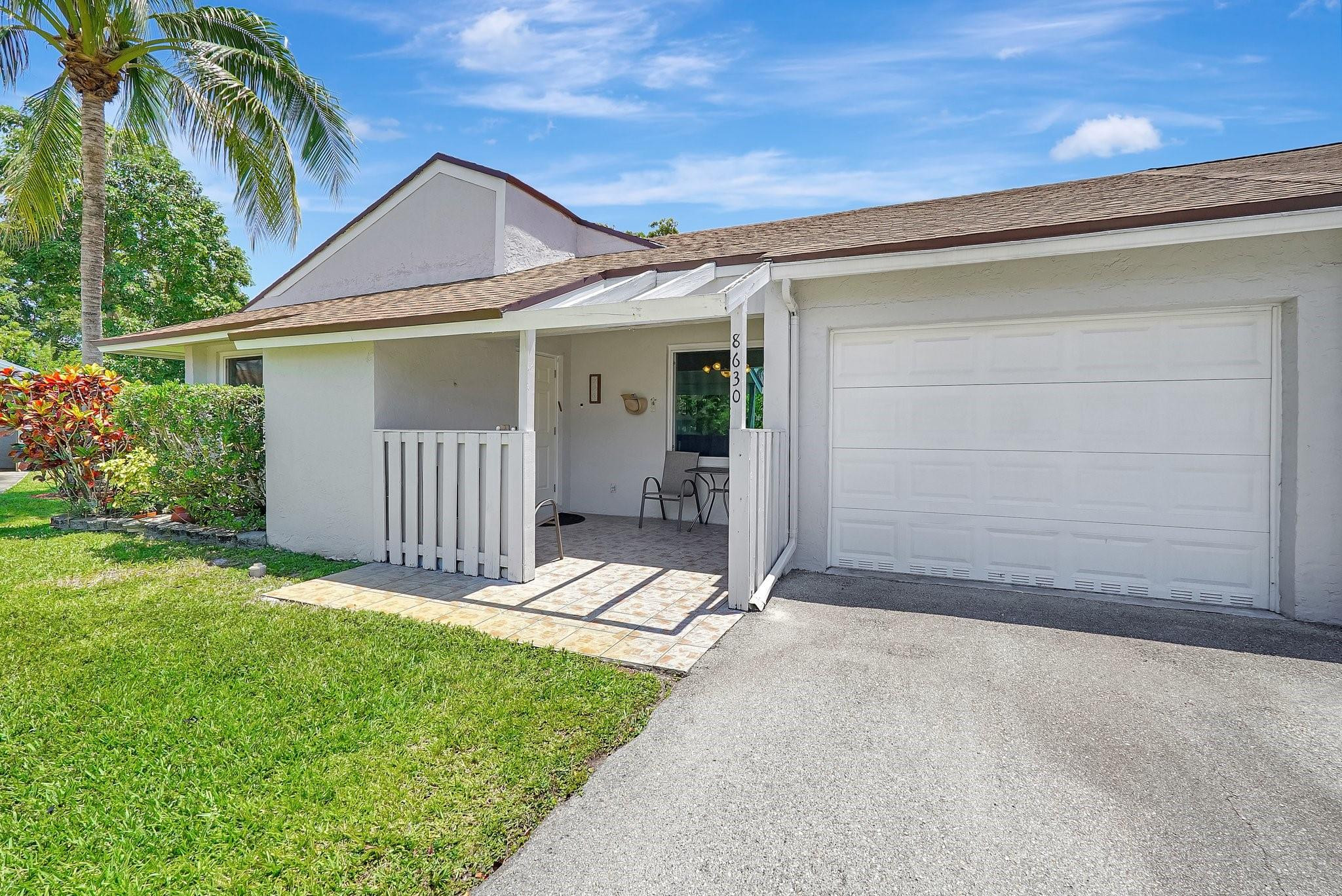 8630 Bridle Path Ct #207 - 8630 Bridle Path Ct #207, Davie, FL 33328 Luxury Property | Jose Angel Pina