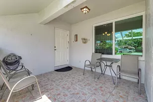 8630 Bridle Path Ct, Davie, FL 33328 - Photo 3