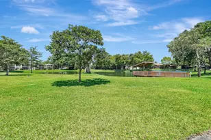 8630 Bridle Path Ct, Davie, FL 33328 - Photo 59
