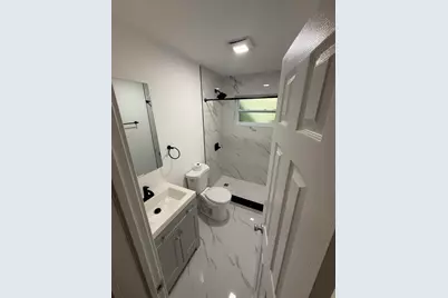 1005 SW 3rd Way, Boynton Beach, FL 33426 - Photo 5