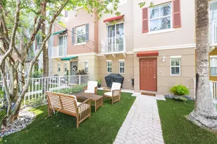 540 NE 7th Ave, Fort Lauderdale, FL 33301 - Photo 1