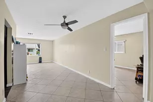 2116 SW 22nd Ct, Boynton Beach, FL 33426 - Photo 5