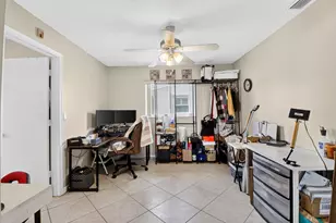 2116 SW 22nd Ct, Boynton Beach, FL 33426 - Photo 25