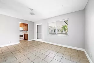 1001 SE 16th St, Fort Lauderdale, FL 33316 - Photo 3