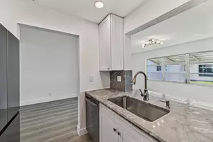 1190 NW 90th Ave, Plantation, FL 33322 - Photo 5