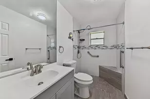 1190 NW 90th Ave, Plantation, FL 33322 - Photo 13