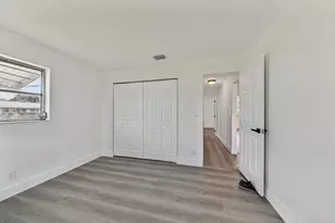 1190 NW 90th Ave, Plantation, FL 33322 - Photo 9