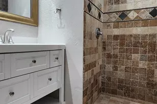 501 SE 8th St, Deerfield Beach, FL 33441 - Photo 11
