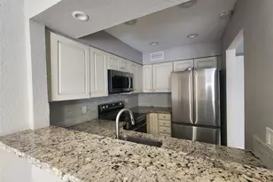 501 SE 8th St, Deerfield Beach, FL 33441 - Photo 3