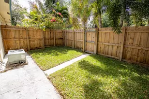 835 SW 4th St, Fort Lauderdale, FL 33312 - Photo 11