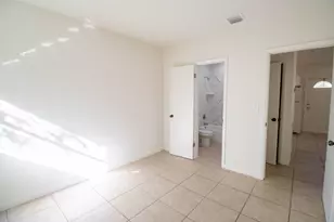 835 SW 4th St, Fort Lauderdale, FL 33312 - Photo 3
