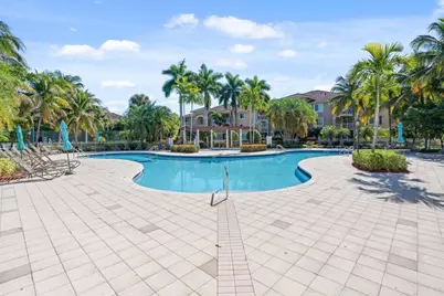 6521 Emerald Dunes Drive #206 + Garage, West Palm Beach, FL 33411 - Photo 15