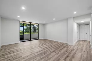 5190 Las Verdes Cir, Delray Beach, FL 33484 - Photo 3