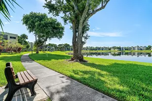 5190 Las Verdes Cir, Delray Beach, FL 33484 - Photo 27