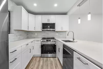 5190 Las Verdes Circle #105, Delray Beach, FL 33484 - Photo 13
