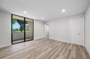 5190 Las Verdes Cir, Delray Beach, FL 33484 - Photo 9