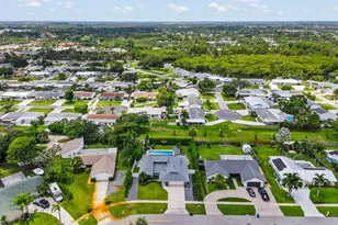 1102 Kriss Ln, Jupiter, FL 33458 - Photo 37