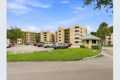 6575 W Oakland Park Boulevard #101, Lauderhill, FL 33313 - Photo 1
