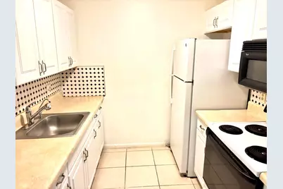 13350 SW 1st Street #108P, Pembroke Pines, FL 33027 - Photo 5