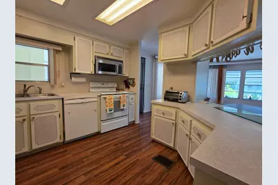 6125 N Guava Lane, Atlantis, FL 33462 - Photo 9