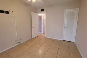 208 Easthampton I, West Palm Beach, FL 33417 - Photo 15
