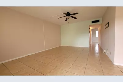 208 Easthampton I, West Palm Beach, FL 33417 - Photo 3
