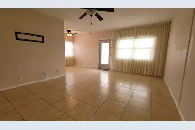 208 Easthampton I, West Palm Beach, FL 33417 - Photo 5