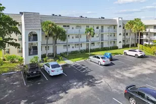 8510 Sunrise Lakes Blvd, Sunrise, FL 33322 - Photo 3